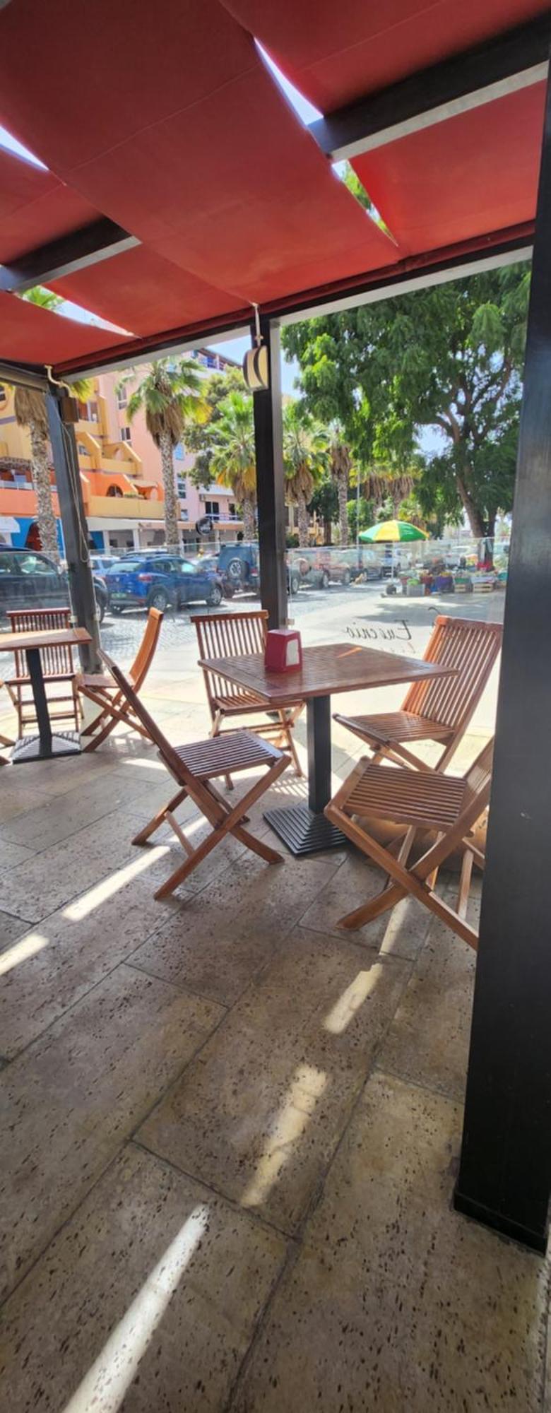 No Cash Accepted-Meeting Point Hostel- Praia, Also In Tarrafal & Fogo 外观 照片