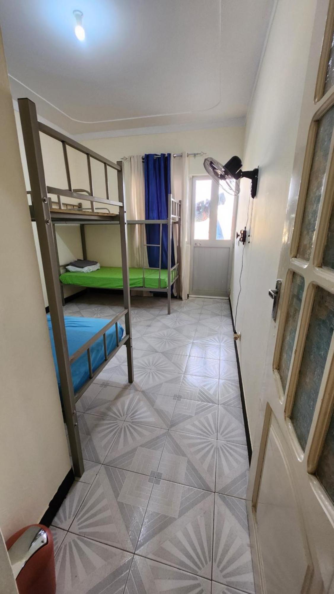 No Cash Accepted-Meeting Point Hostel- Praia, Also In Tarrafal & Fogo 外观 照片