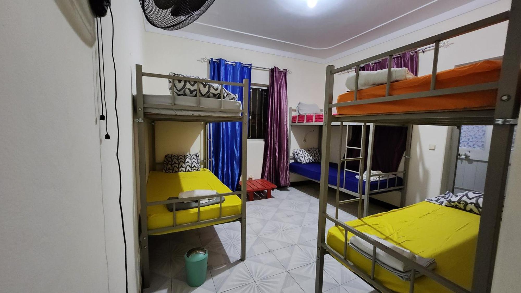No Cash Accepted-Meeting Point Hostel- Praia, Also In Tarrafal & Fogo 外观 照片